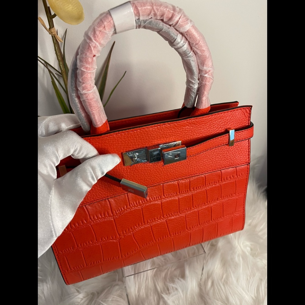 SATCHEL TEXTURED GENUINE LEATHER BAG๐๐ - Picture 3 of 5